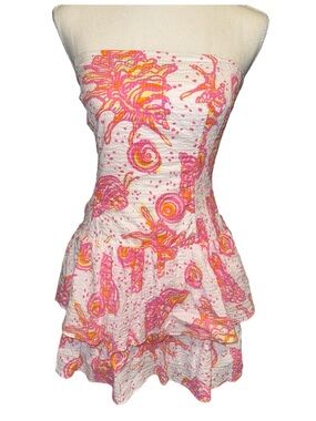 Lilly Pulitzer Pink and White Printed strapless smocked tiered mini Dress! XS!
